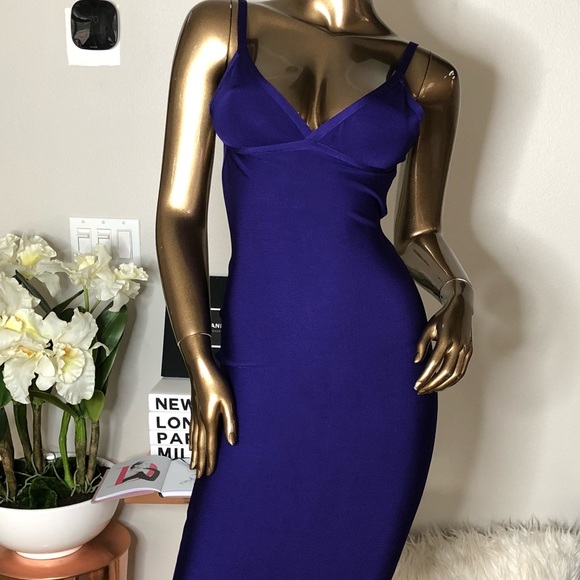 Hot miami styles Dresses & Skirts - NEW!! 💜Purple dress.!